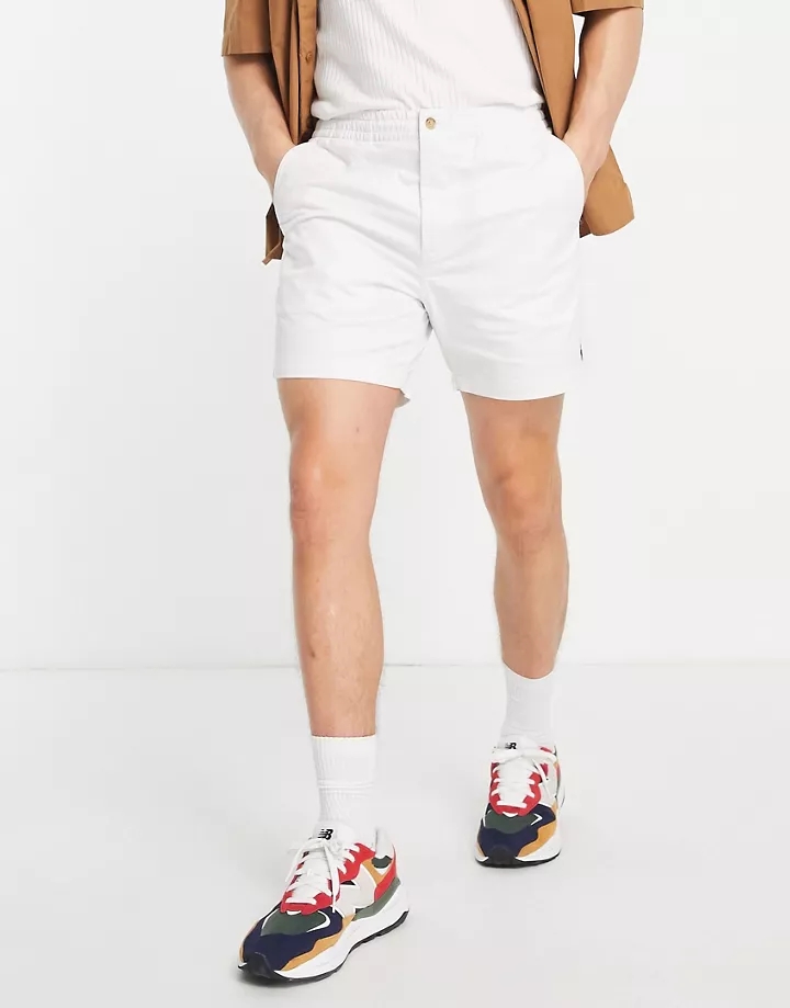 Pantalones cortos blanco hueso con logo de sarga Prepst