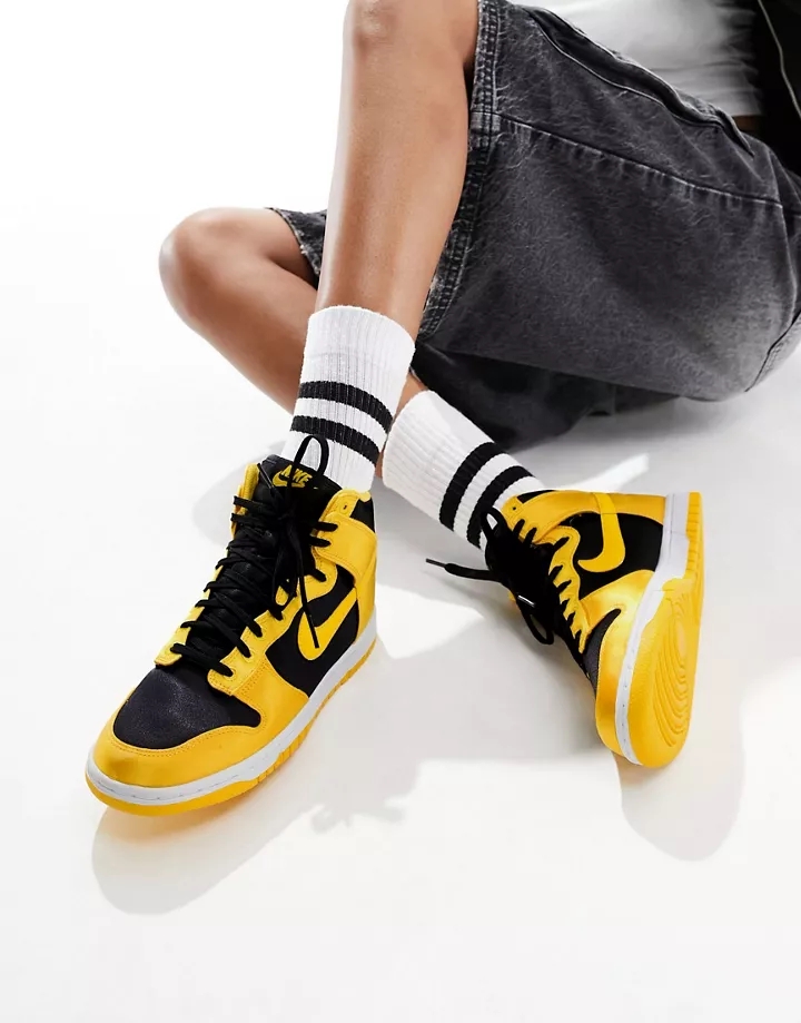 Zapatillas de deporte negras y doradas hi-top Dunk Twist High de Nike Negro CS650eNC