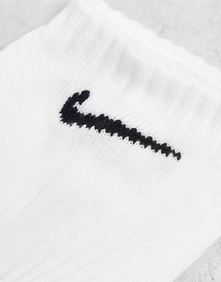 Pack de 3 pares de calcetines deportivos blancos unisex de Nike Training Blanco Cwbebuyj