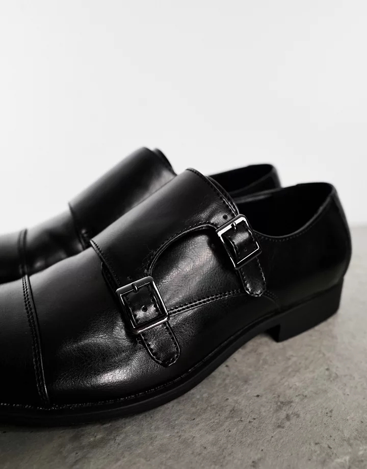 Zapatos Monk de efecto cuero en negro con panel en relieve de DESIGN Negro DchSIDcl