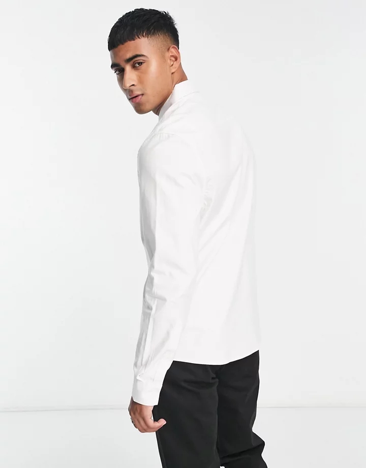 Camisa blanca de corte estándar con cuello italiano de sarga fácil de planchar premium de DESIGN Blanco EVRcJqzH
