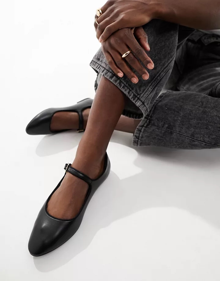 Zapatos negros estilo bailarinas con correa de New Look Negro EcJzt1GK