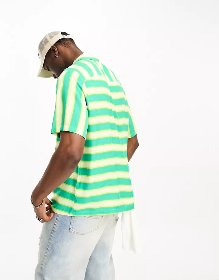 Camisa holgada a rayas verdes horizontales con solapas y media manga de DESIGN Verde EhQHxHD5