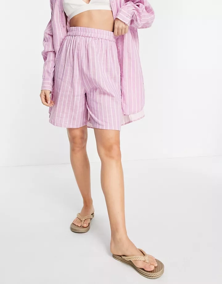 Selected Femme shorts de algodón a rayas rosas - ROSA R