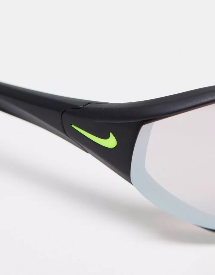 Gafas de sol negras deportivas Aero Swift de Nike Negro GcKlt7x0