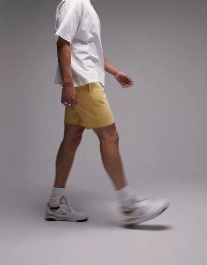 Pantalones cortos amarillos clásicos de Topman Amarillo