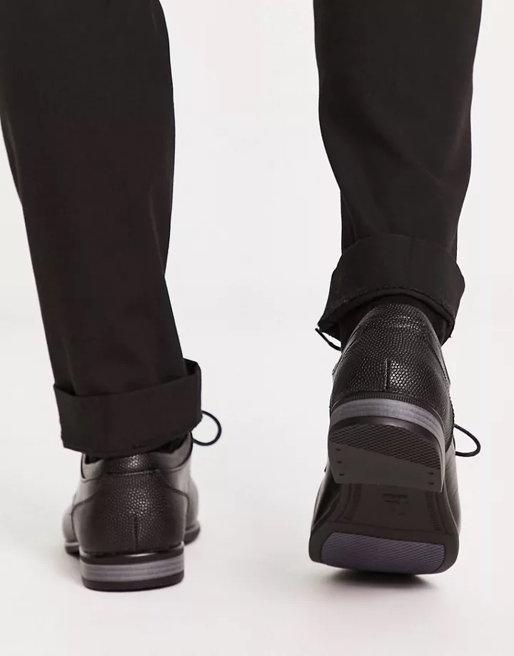 Zapatos Derby negros en punta de estilo formal de River Island Negro GrbpyQtS