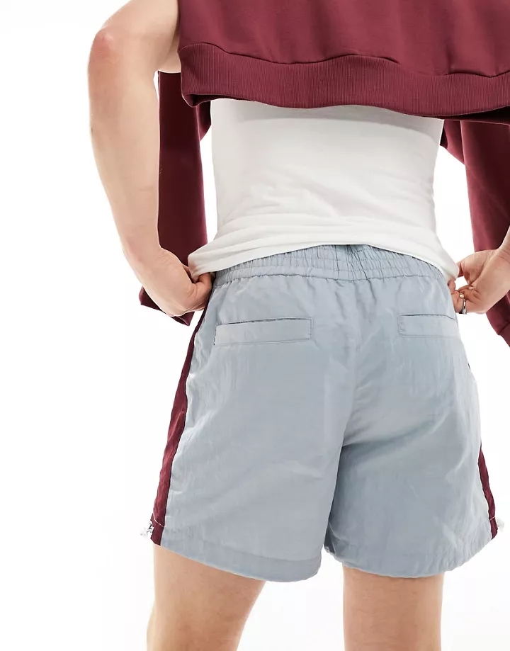 Pantalones cortos azules de corte ancho con bordado y bandas laterales de nailon de DESIGN Azul Gw02eK4x