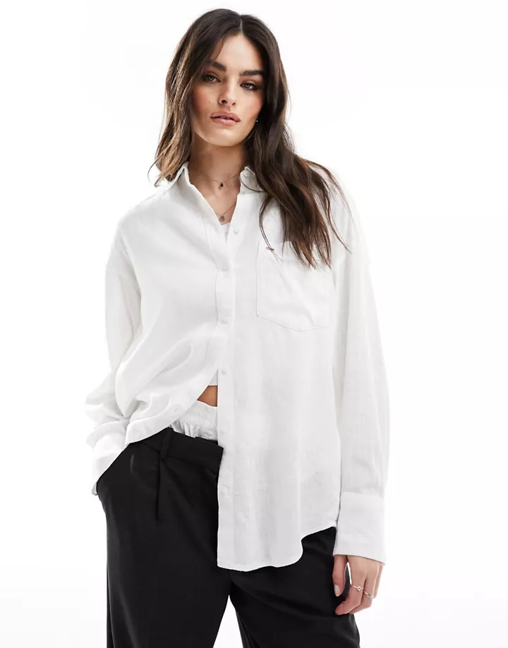 Camisa blanca extragrande de lino de Tommy Jeans blanco c6WvP7Sw