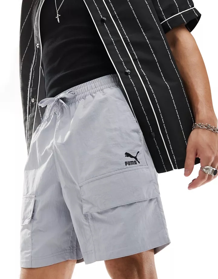 Pantalones cortos cargo grises de PUMA Classics Gris cSlJ0a07
