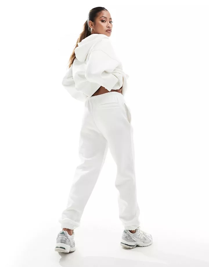 Joggers blanco hueso con diseño universitario de The Couture Club (parte de un conjunto) Crema cxgYAATz