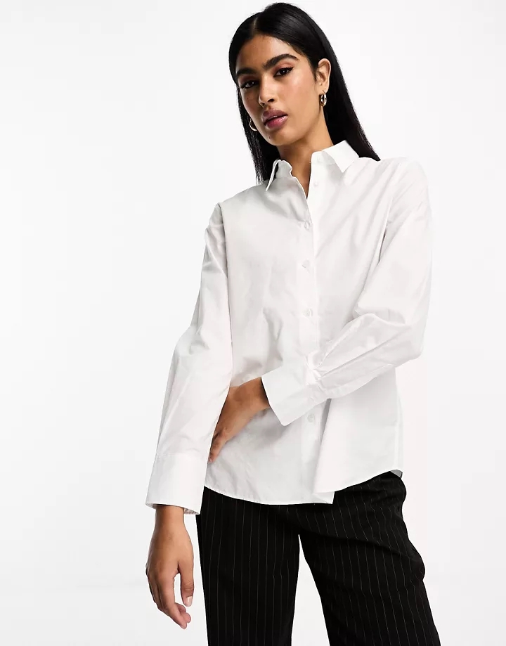Camisa blanca de manga larga con solapas de Mango Blanc