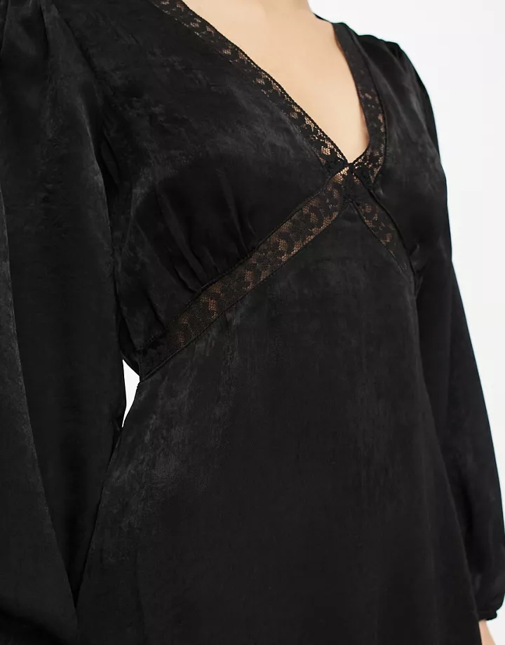 Vestido midi negro de satén con insertos de encaje de Violet Romance Petite Negro ebsoGmlY