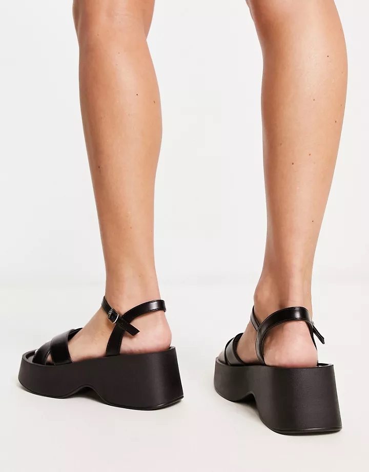 Sandalias negras con plataforma y tiras cruzadas de Glamorous Wide Fit Negro eyb6t6tN