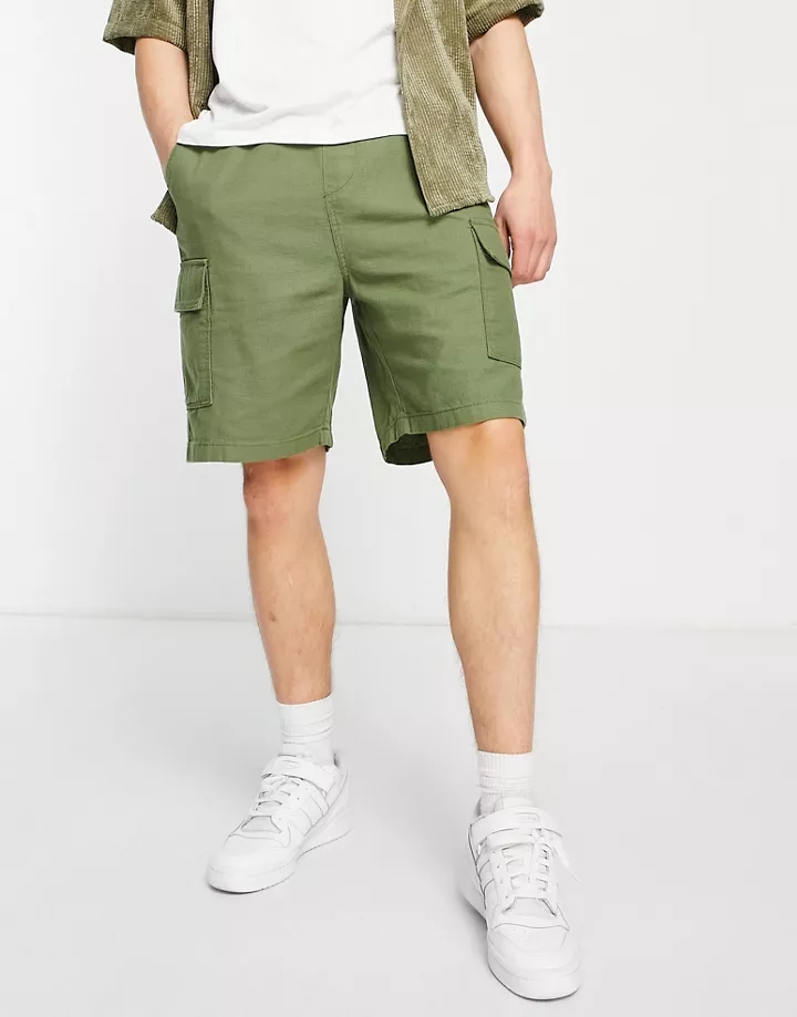 Pantalones cortos cargo verde caqui sueltos de Selected