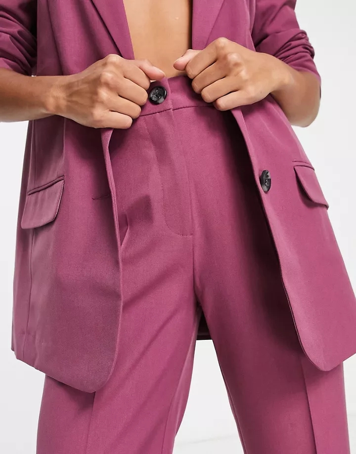 Pantalones de traje color ciruela de corte slim recto Mix & Match de DESIGN Petite Violeta gYB25PAC