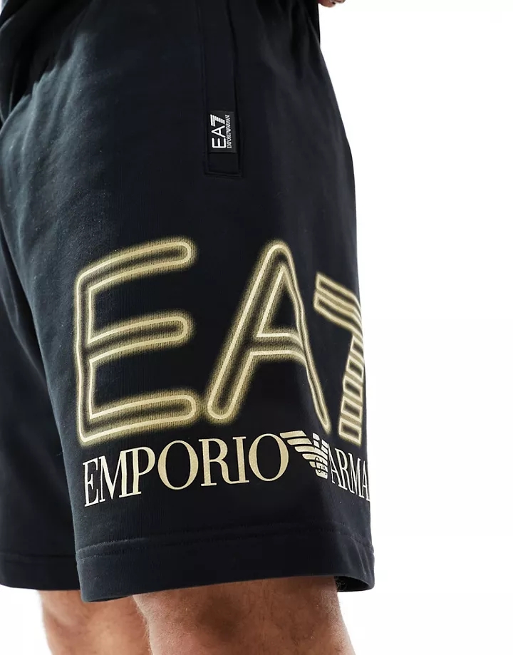 Pantalones cortos de chándal negros con logo estilo neón grande en el lateral de Armani EA7 (parte de un conjunto) Negro h9JQ9XMu
