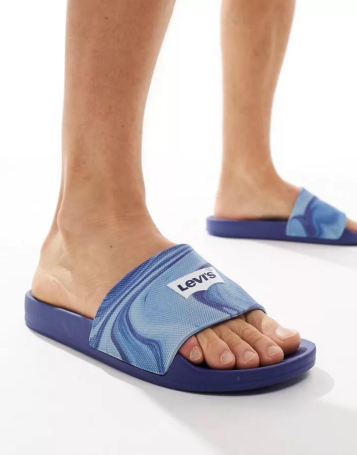 Sandalias azules con estampado marmoleado y logo de Levi´s Azul descolorido hGNCwip9